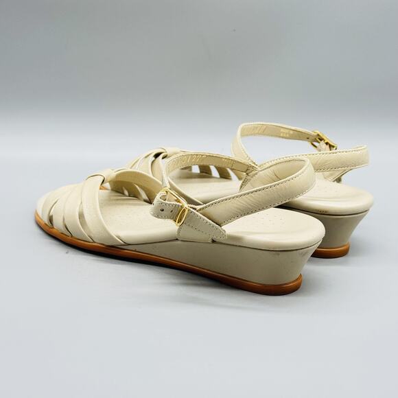 SAS Sandals Womens 7 Off White Patent Leather Comfort Wedge Ankle Strappy Shoes - Picture 6 of 14